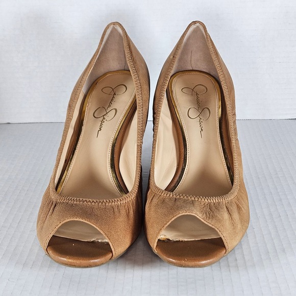 Jessica‎ Simpson Tan Leather Slip On Peep Toe Stacked Wedge Heel Size 10 - Picture 1 of 7